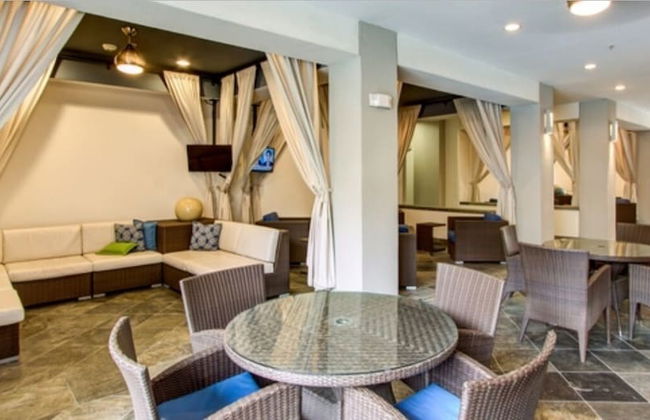 Luxury Living at City Center Houston - Photo 28