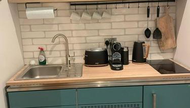 Cozy Cottage Retreat in Surrey Hills - Foto 5, stove, toaster