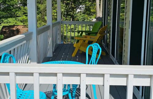 Tree-Top Lake-Front Cottage - Foto 13