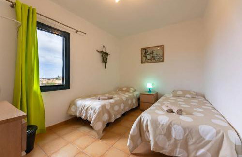 Sunrise Surf House, Big Garden, Hot Tub, Parking, super-fast free Wi-Fi - Foto 15