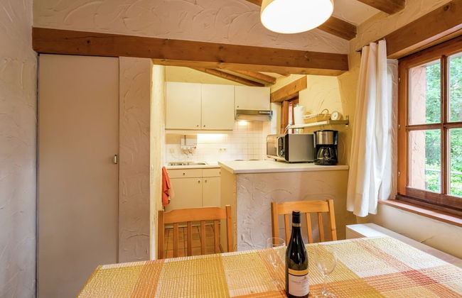 Cosy and Snug Holiday Home With Joint Swimming Pool - Foto 8