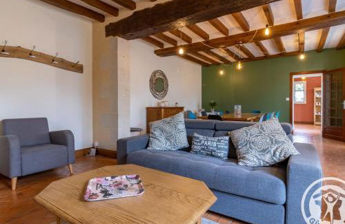 Gîte de groupe avec salle de jeux, jardin 4000m², proche forêt de Chandelais et Zoo de la Flèche - FR-1-622-56 - Photo 15