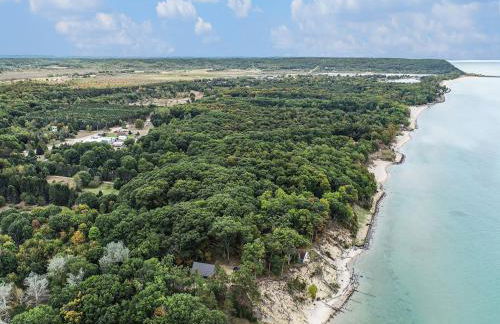 Beautiful Overlooking Shoreline 2BDR Chalet 2892 - Foto 31