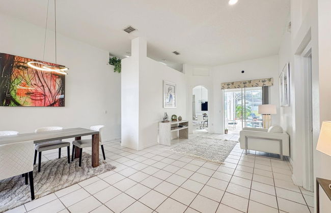 Grand Luxury Deluxe 4BR Pool Home Near Disney - Foto 11