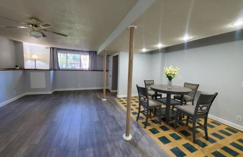 Quiet 3BR 2BA Near Mall, Shopping Centers, and I-94 - Foto 23