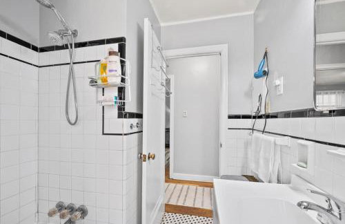 Large apartment with multiple sleeping options - Foto 21