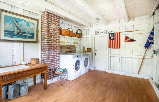 Deer Isle Farmhouse - New! - Photo 12