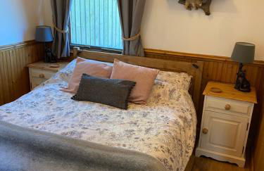 Cosy dog friendly lodge with an outdoor bath on the Isle of Wight - Foto 8