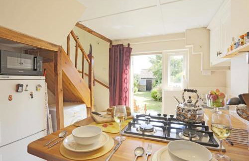 Hollyhocks - Photo 4