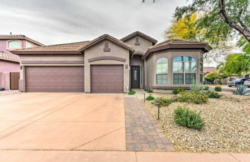 Private Pool and Hot Tub Family Home in Phoenix! - Foto 1