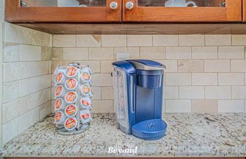 Blue Hues & Lake Views - Foto 15