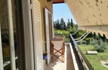 Vivian Philoxenia - Foto 30