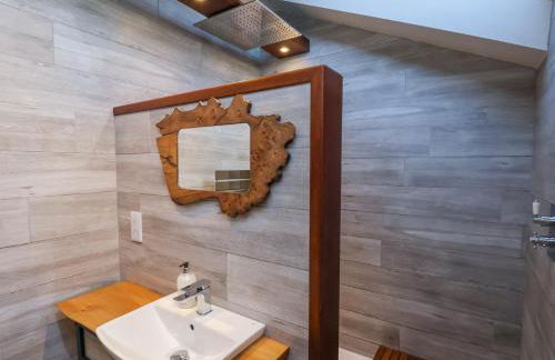 Beacon House - Photo 42