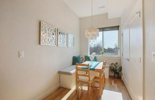 2 BDR Home Roof Deck plus Walk to Broncos and Sloans Lake - Foto 9