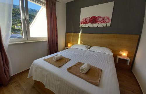 The Father's House - Foto 13