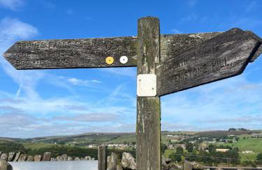 Holmes Cottage in the heart of Haworth - Foto 13