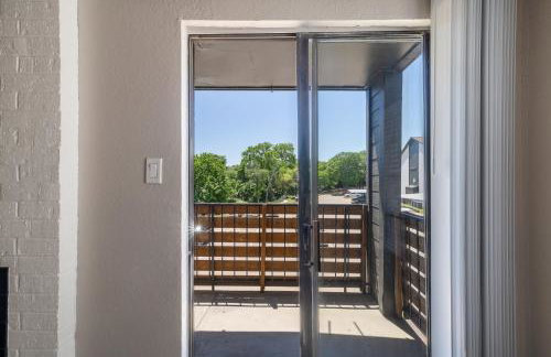 The Landry 280 Spacious and Cozy 2 Bedroom 1bth - Foto 4