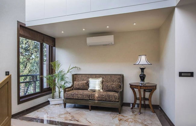 A Majestic and Luxurious Villa Overlooking the Ganges - Foto 22