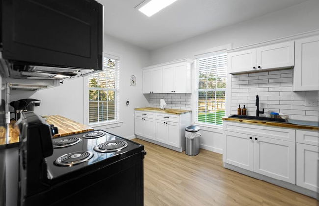 New Charming 2-bedroom Home Minutes to Downtown - Foto 10