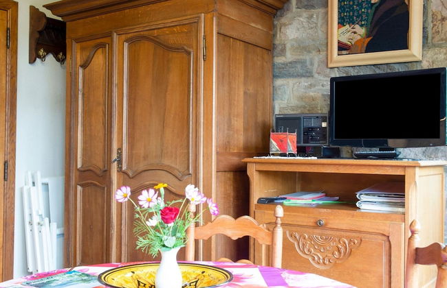 A Small Studio of a Nature Stone House - Foto 18