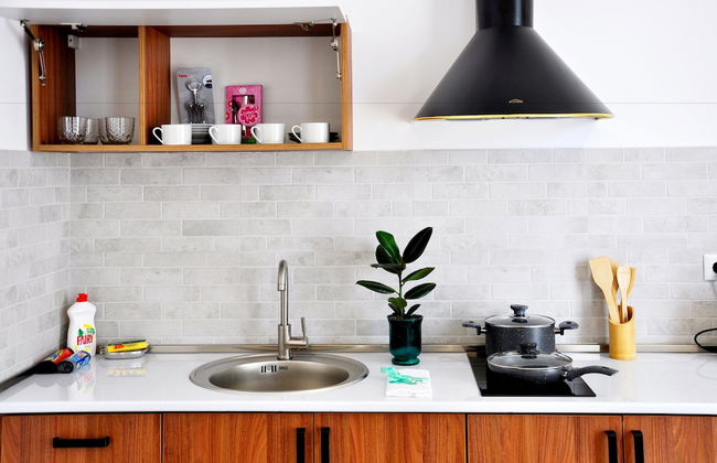 BFG Suites Apartments - Photo 22