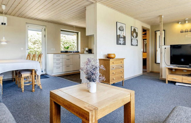 6 Person Holiday Home in Karrebaeksminde - Photo 14