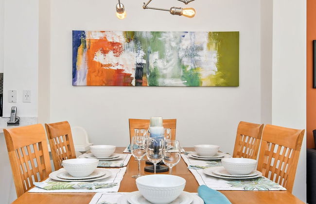 139 Stunning 3BD Home Inside Disney Area - Foto 41