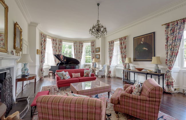 JOIVY Gilmerton House - Historic Scottish Mansion - Foto 31