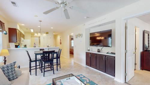 Balcony and Pool Access Longs Cozy Haven - Foto 3