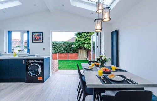 3 Bedroom Free Parking Hale Home - Foto 23