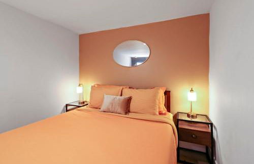 Soulard 4 Bedroom Retreat Near Downtown with Patio and Parking - Foto 28