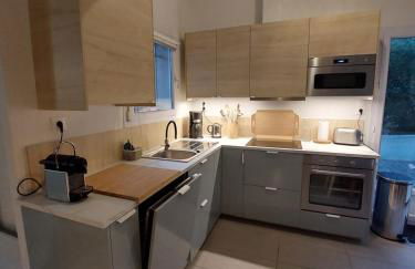 Bormes les Mimosas, Hameau de Cabasson, à 400m de la mer et du fort de Bregançon, Villa classée 3 étoiles, de 2 à 8 personnes - Foto 15