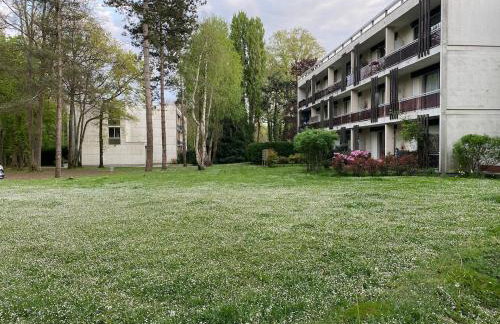 Le petit Hameau, t2 avec jardin et parking - Foto 12