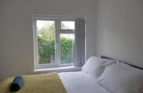Three bed house in Wolverhampton - Photo 15