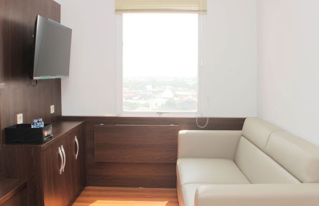 Homey And Minimalist 2Br At Patraland Urbano Apartment - Foto 14