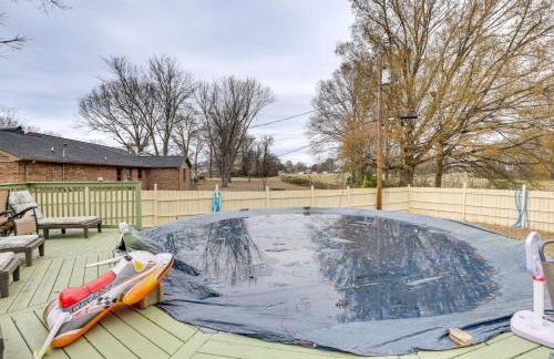 Pool and Large Covered Patio! Decatur Family Getaway - Foto 30