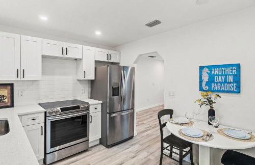 Quaint Gulfport Beach Bungalow - Foto 15