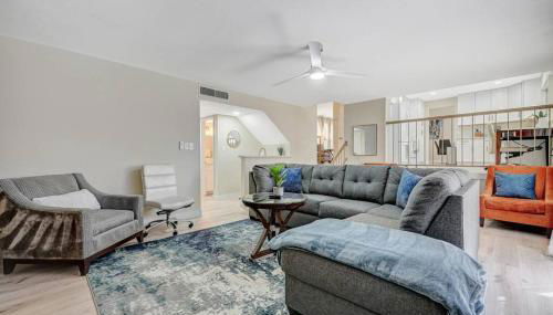 New Poolside Paradise in Vegas with BBQ and Games - Foto 5