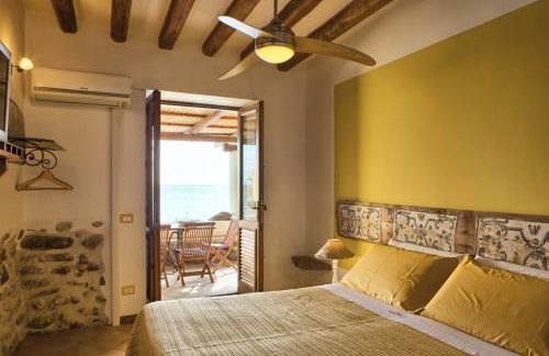 Case sulla spiaggia di Santa Marina Salina - Foto 46