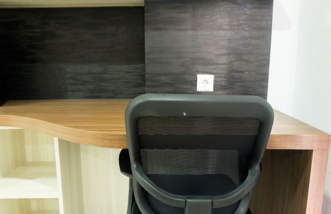 Studio Room Azalea Suites Apartment - Photo 26