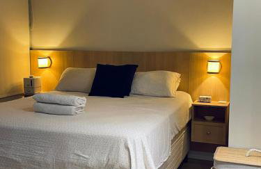 Apto espaçoso, moderno e confortável há 10 min do Moto GP e 7 min do Shooping Flamboyant - Foto 3