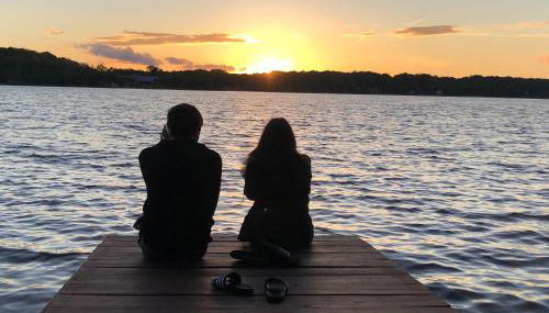 Lakefront Cabin Pvt Beach and Dock - Sunset Marina - Foto 2