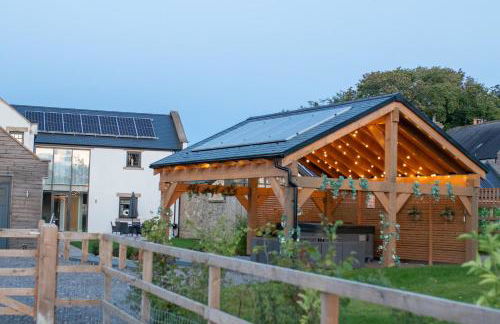 Northumberland Luxury Stays - The Chivits - Photo 6