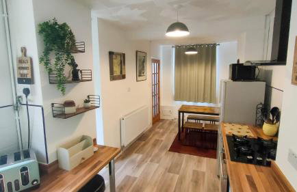 Bramble Cottage In The Wonderful Rhondda Valley by STAE-Homes - Foto 14