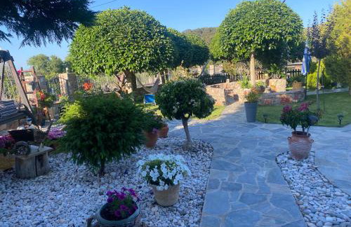 A wooden house in Kardamyla - Foto 16