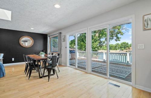 Lake Front Outdoor Living Sleeps 8 - Foto 14