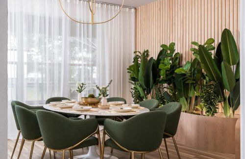 10min to Disney, Luxury 6BR Themed Villa with Private Pool,Spa and Game Room - Foto 25