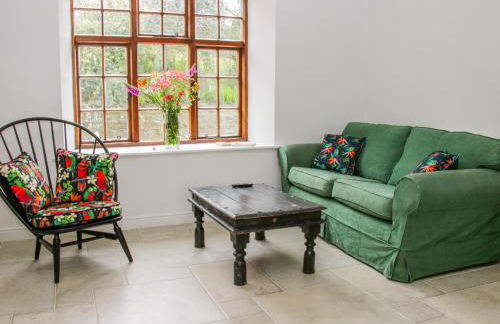 The Old Farmhouse, Upper Pitts - Photo 18