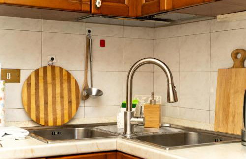 Casa con parcheggio, piscina giardino, barbecue - Foto 24