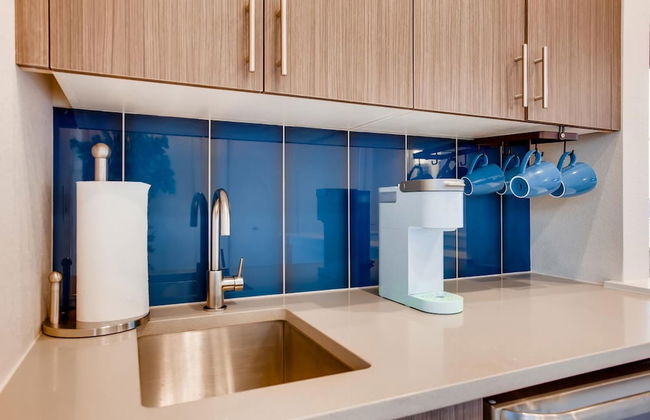 Elegant Townhome Near Old Town, Breweries and River! - Foto 13